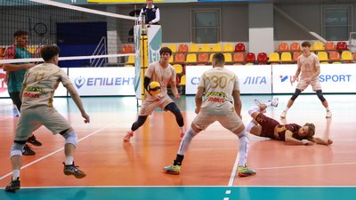 «Епіцентр-Подоляни»