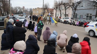 В Охтирці на Сумщині попрощалися з військовим Сергієм Голубченком В Охтирці на Сумщині попрощалися з військовим Сергієм Голубченком