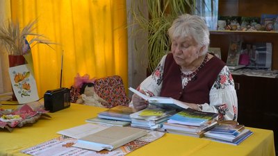 Письменниця Зінаїда Грушко-Колінько 33 роки живе у Старолозуватці та пише книжки