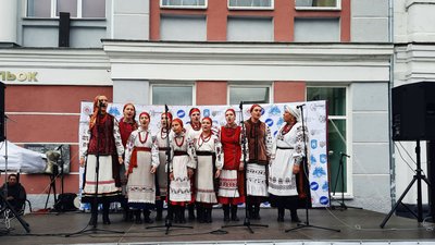 "Коло молодих митців" – у Житомирі презентували свої роботи майстри з 14 регіонів України "Коло молодих митців" – у Житомирі презентували свої роботи майстри з 14 регіонів України