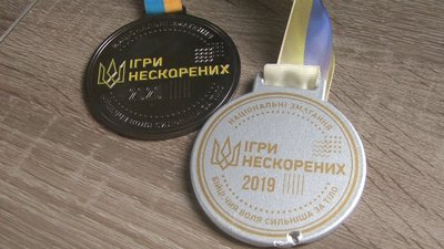 Олександр Маковей двічі брав участь та перемагав у Національних змаганнях "Ігри нескорених". Фото: Суспільне. Поділля. Олександр Маковей двічі брав участь та перемагав у Національних змаганнях "Ігри нескорених". Фото: Суспільне. Поділля.