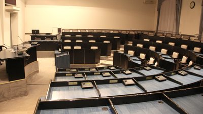 14 із 42 депутатів Хмельницької міськради не пропустили жодного засідання. Хто прогулював найбільше
