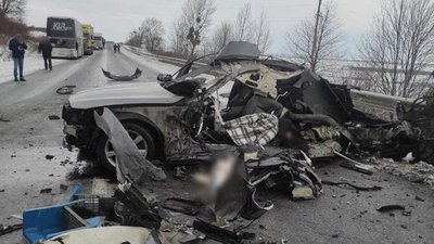 В ДТП на Львівщині загинула 25-річна водійка, ще двоє людей травмовані