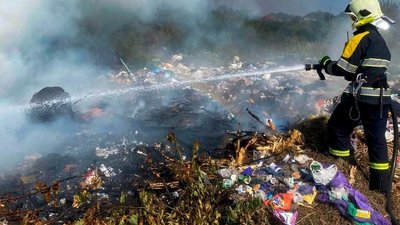 На Черкащині під час пожежі сухої рослинності отримав опіки чоловік На Черкащині під час пожежі сухої рослинності отримав опіки чоловік