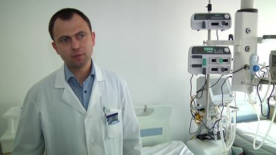 У Житомирській обласній лікарні протягом тижня оперуватиме пацієнтів хірург-травматолог із США