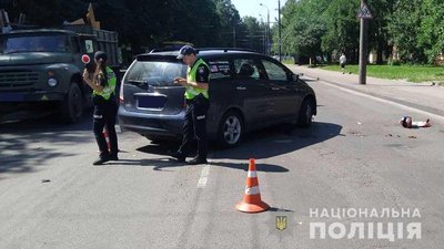 У Рівному в ДТП травмувався неповнолітній мотоцикліст У Рівному в ДТП травмувався неповнолітній мотоцикліст