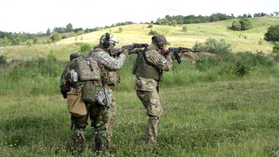 Як захистити місто в умовах війни: для черкаських добровольчих формувань провели навчання Як захистити місто в умовах війни: для черкаських добровольчих формувань провели навчання