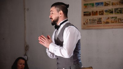 У Запоріжжі показали виставу у бомбосховищі