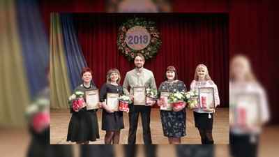 Ігор Білецький з колегами до професійного свята. 2019 рік. Чернігів Ігор Білецький з колегами до професійного свята. 2019 рік. Чернігів