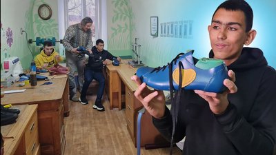 перша професія, спецшкола, діти з інвалідністю, Освіторія, чоботарі