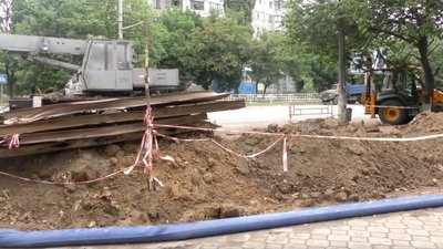 У Херсоні сталася нова аварія на каналізаційному колекторі У Херсоні сталася нова аварія на каналізаційному колекторі