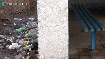 "Люди ходять, де попало" : рівнянин пропонує реконструювати зупинку в районі зоопарку "Люди ходять, де попало" : рівнянин пропонує реконструювати зупинку в районі зоопарку
