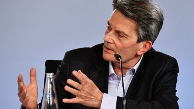 Німецький політик заявив, що Україна внесла його до "списку терористів". У МЗС відповіли