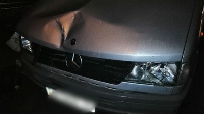 У Краматорську автобус збив на смерть жінку-пішохода. ФОТО У Краматорську автобус збив на смерть жінку-пішохода. ФОТО