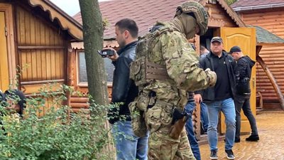 У Вінниці затримали керівника Служби автомобільних доріг