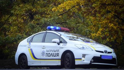 Лаявся та влаштував бійку з патрульними: одеситу загрожує до 5 років в'язниці
