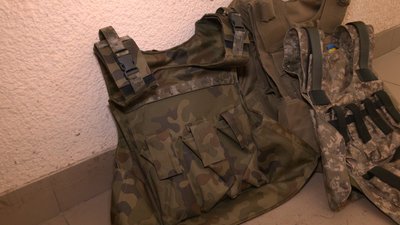 Франківський волонтер з перших днів війни допомагає військовим амуніцією Франківський волонтер з перших днів війни допомагає військовим амуніцією