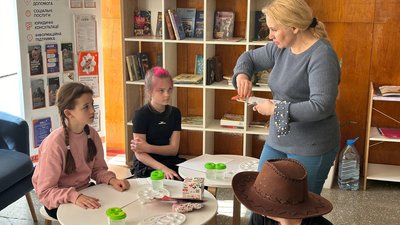 В Ужгороді працює дитячий простір "Кіфлик" для переселенців В Ужгороді працює дитячий простір "Кіфлик" для переселенців