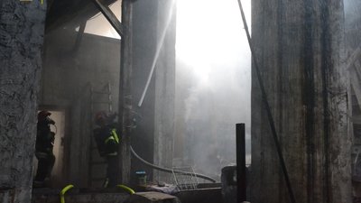 У Львові виникла пожежа у будинку, який є пам’яткою архітектури У Львові виникла пожежа у будинку, який є пам’яткою архітектури