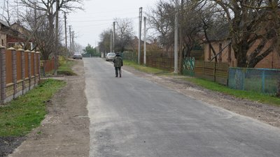 В Луцькій громаді відновлюють дороги на трьох десятках вулиць В Луцькій громаді відновлюють дороги на трьох десятках вулиць