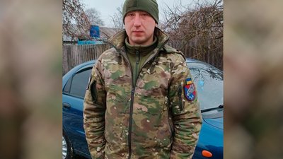 На Чернігівщині попрощалися з двома військовими, які загинули на Донеччині та Луганщині