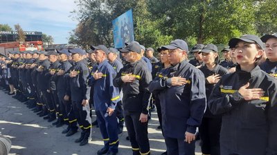 Гасять пожежі, рятують людей. Як працюють рятувальники на Херсонщині