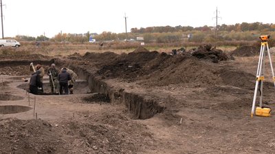 На межі Рівного і Квасилова археологи розкопали ритуальне поховання На межі Рівного і Квасилова археологи розкопали ритуальне поховання
