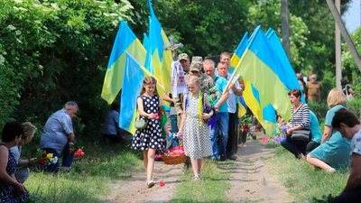 Попрощалися з солдатом Вячеславом Куліненком, який загинув на Донеччині Попрощалися з солдатом Вячеславом Куліненком, який загинув на Донеччині