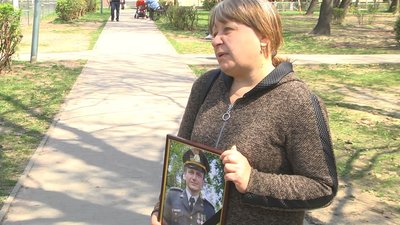 Батьки захисників, які загинули у російсько-українській війні, зустрілися у Луцьку Батьки захисників, які загинули у російсько-українській війні, зустрілися у Луцьку