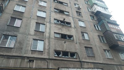 Багатоквартирний будинок у Маріуполі