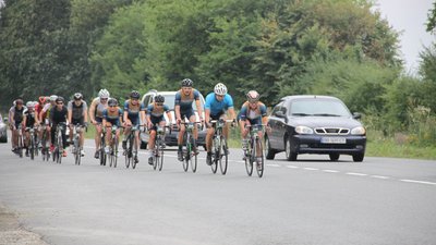 300 кілометрів на велосипеді. Уперше у Франківську стартує бревет 300 кілометрів на велосипеді. Уперше у Франківську стартує бревет