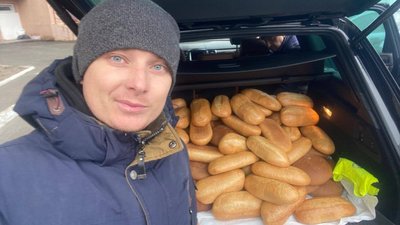 Врятували три стіни: історія чернігівського волонтера Ярослава Ячного, який вижив після авіаудару Врятували три стіни: історія чернігівського волонтера Ярослава Ячного, який вижив після авіаудару