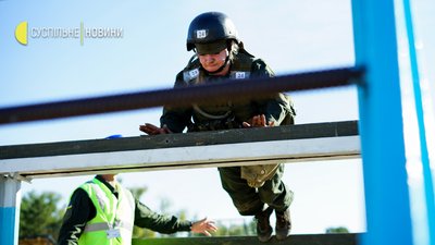 Берет з відзнакою — взірець відваги. Як бійці Нацгвардії кваліфікаційні іспити складали Берет з відзнакою — взірець відваги. Як бійці Нацгвардії кваліфікаційні іспити складали
