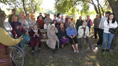 На Рівненщині влада інспектувала дорогу, яку не ремонтували понад 30 років. Що вирішили