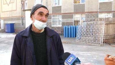 У лікарнях Житомирщини – перебої з поставками кисню для хворих на коронавірус У лікарнях Житомирщини – перебої з поставками кисню для хворих на коронавірус