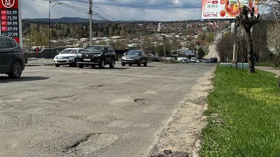 вулиця південно-кільцева у Чернівцях