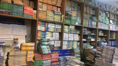 На Волинь привезли нові підручники: для яких класів та скільки