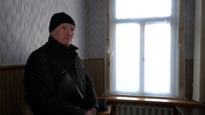 Відсутнє опалення та водопостачання: чому у Чернігові в будинку, який зазнав пошкоджень не провели ремонтних робіт Відсутнє опалення та водопостачання: чому у Чернігові в будинку, який зазнав пошкоджень не провели ремонтних робіт