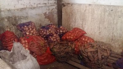 Селяни передають городину пацієнтам Волинського госпіталю ветеранів війни