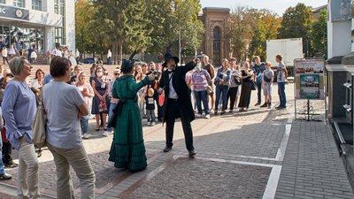 "Кропивницький для мене став відкриттям". Кропивничанка розповіла, як проводить екскурсії містом "Кропивницький для мене став відкриттям". Кропивничанка розповіла, як проводить екскурсії містом