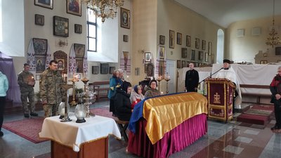 "Їхав захищати Маріуполь": у Полтаві попрощались із загиблим на російсько-українській війні Сергієм Смагіним "Їхав захищати Маріуполь": у Полтаві попрощались із загиблим на російсько-українській війні Сергієм Смагіним