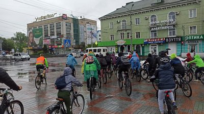 Дощовий Велодень – 2021 у Рівному. Як це проходить Дощовий Велодень – 2021 у Рівному. Як це проходить