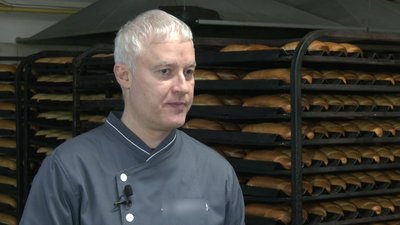 "Буде хліб - буде життя": будні запорізької пекарні "Буде хліб - буде життя": будні запорізької пекарні