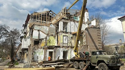 Зруйнований будинок на Сталеварів, 16 у Запоріжжі: на якому етапі роботи з консервації Зруйнований будинок на Сталеварів, 16 у Запоріжжі: на якому етапі роботи з консервації