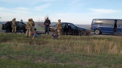 Мешканця Одещини засудили на 7 років за незаконну переправу людей через кордон Мешканця Одещини засудили на 7 років за незаконну переправу людей через кордон