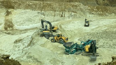 ДБР Львова проводить обшуки у брата Віктора Медведчука та нардепа Тараса Козака ДБР Львова проводить обшуки у брата Віктора Медведчука та нардепа Тараса Козака
