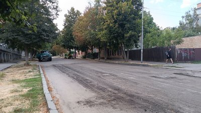 Ямковий ремонт доріг у Полтаві 2024-го обійдеться у 233 мільйони гривень Ямковий ремонт доріг у Полтаві 2024-го обійдеться у 233 мільйони гривень