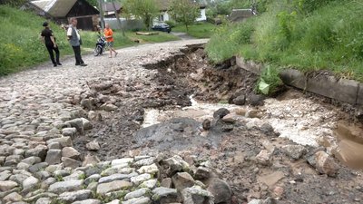 Провалля на вулиці Миколаївській