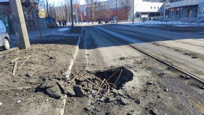 Пошкоджені будинки, магазин та школа: прокуратура розслідує обстріли Харкова військами РФ Пошкоджені будинки, магазин та школа: прокуратура розслідує обстріли Харкова військами РФ