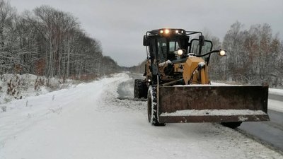 Використали за добу понад 2 300 тонн протиожеледних матеріалів – Служба автомобільних доріг Житомирщини Використали за добу понад 2 300 тонн протиожеледних матеріалів – Служба автомобільних доріг Житомирщини